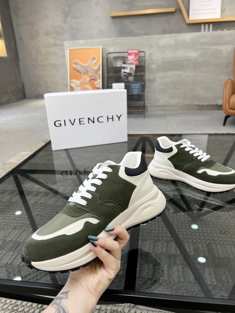 Givenchy Sneakers